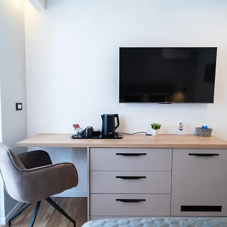 Seafront Sunset Studio&rooms Apartment