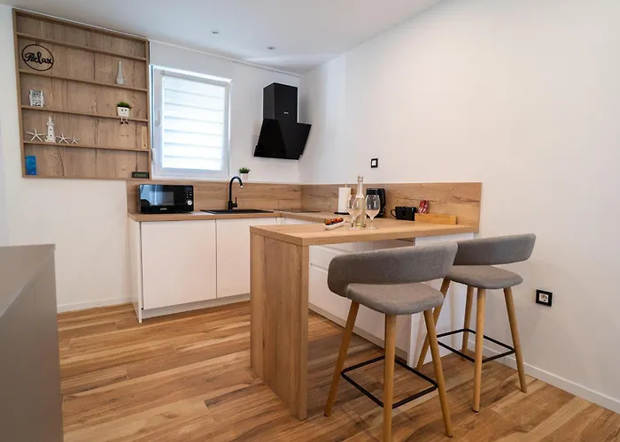 Seafront Sunset Studio&rooms Apartment *