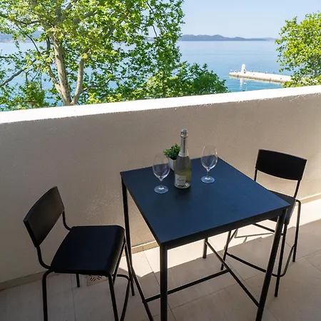 Seafront Sunset Studio&rooms Apartment Zadar