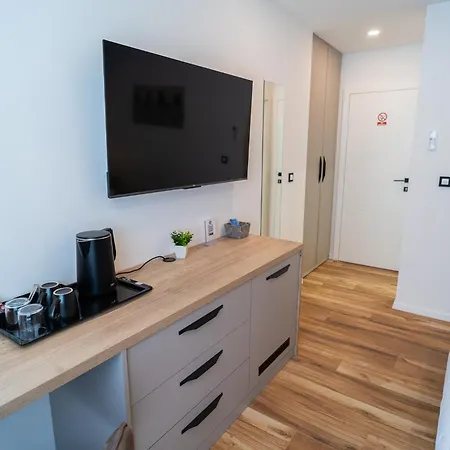 Seafront Sunset Studio&rooms Apartman *