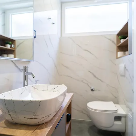 Seafront Sunset Studio&rooms Apartment *