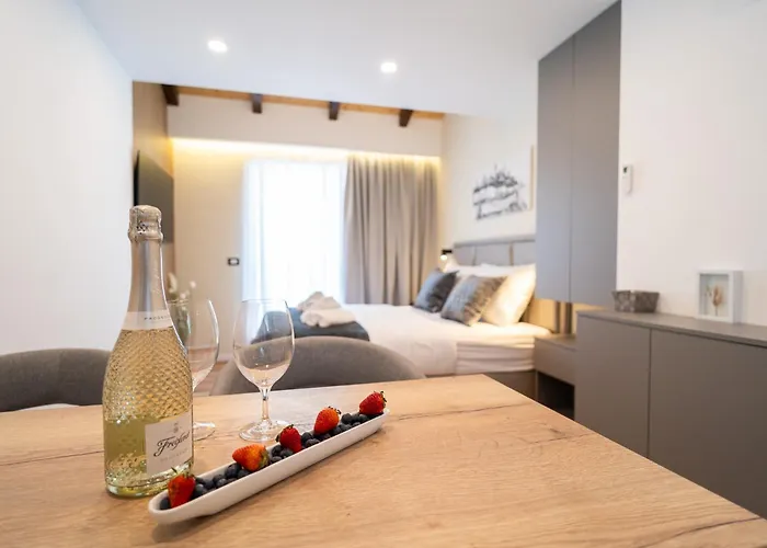 Seafront Sunset Studio&rooms Appartement