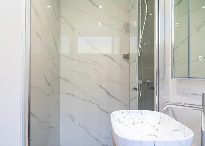 Seafront Sunset Studio&rooms Задар